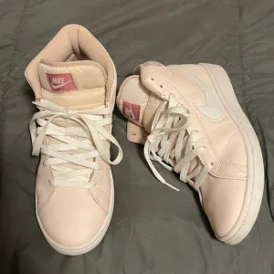 Nike Women's Pink High-Top Sneakers