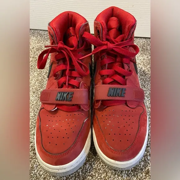 Nike Youth 7 Air Jordan Legacy 312 Toro GS Hi Top Sneakers AT4040-601 Red Suede