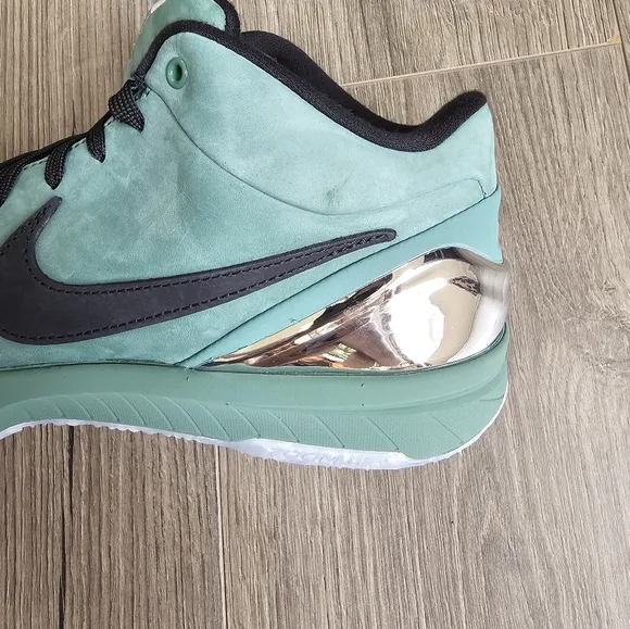 Nike Zoom Kobe 4 Protro Girl Dad Basketball Sneakers Mens Size 9