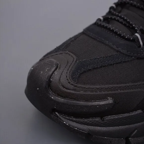 Nike Zoom Vomero Roam Men's Winterized Shoes Black