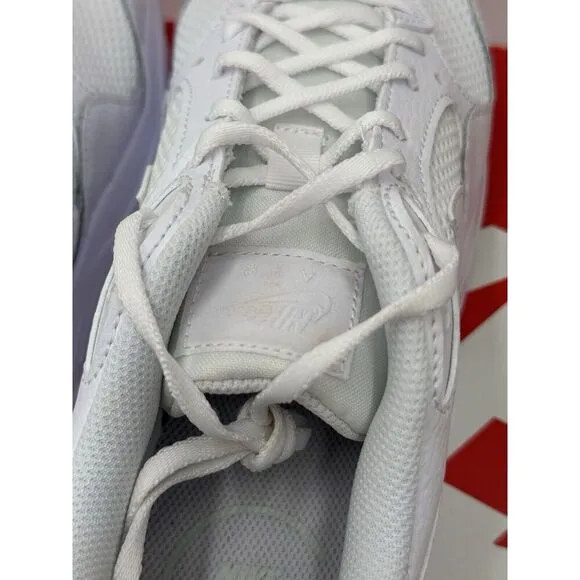 Nike Air Max SC Women's White CW4554-101 Athletic Sneaker Shoes Size 10 READ
