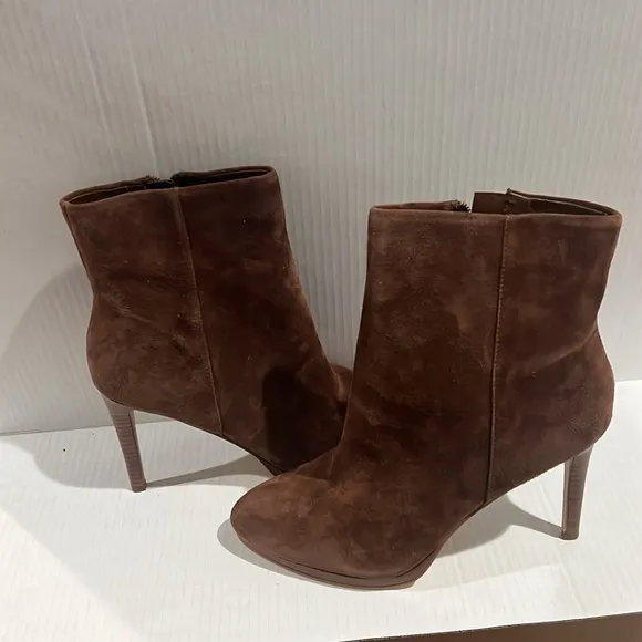 NINE WEST - QUERIDA, Brown REAL suede ankle boots, 4&quot; stiletto heel, SZ 11