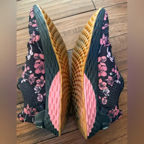 NOBULL Shoes Black Pink Cherry Blossom Canvas Sneakers Casual Men 8 Women 9.5