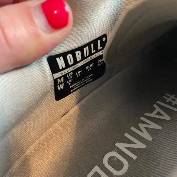 NoBull Women’s Training Shoes Gray Size 8 - Lightweight &amp; Durable Sneakers