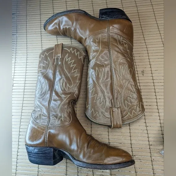 Nocona boots men's Western Boots 5002 sz 8.5D brown leather