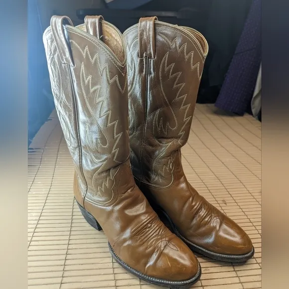 Nocona boots men's Western Boots 5002 sz 8.5D brown leather