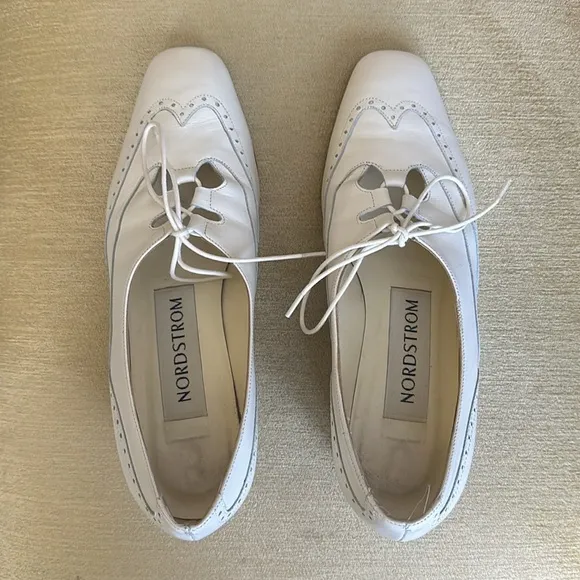 Nordstrom White Leather Block Heel Lace-up Brogue Dress Shoes Size 5