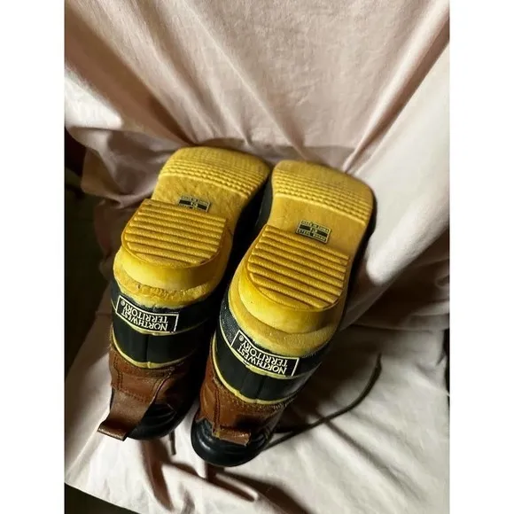 Northwest Territory Boots Size 13