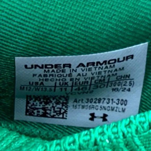 Notre Dame Fighting Irish Under Armour HOVR Phantom 4 Size 12 Shoes Trainer NWOB