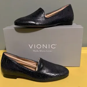 NWB $130 Vionic | North Willa Boa Loafer | Navy &amp; Black Snakeprint Classic Shoe