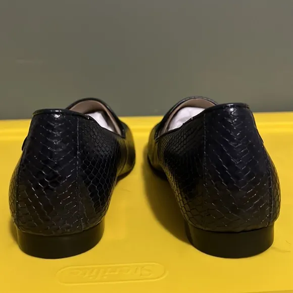 NWB $130 Vionic | North Willa Boa Loafer | Navy &amp; Black Snakeprint Classic Shoe