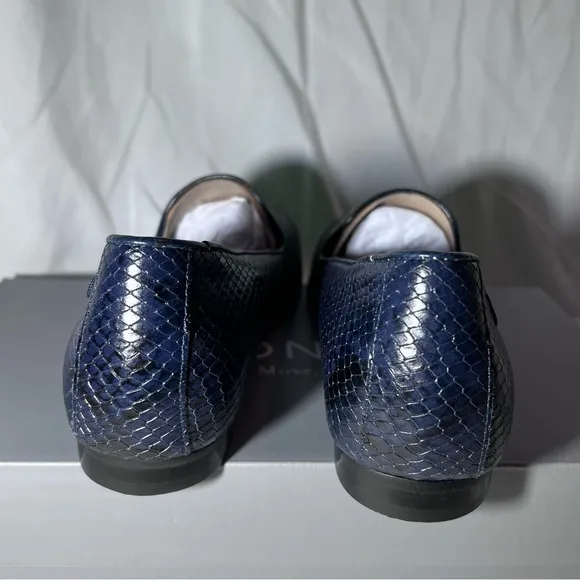 NWB $130 Vionic | North Willa Boa Loafer | Navy &amp; Black Snakeprint Classic Shoe