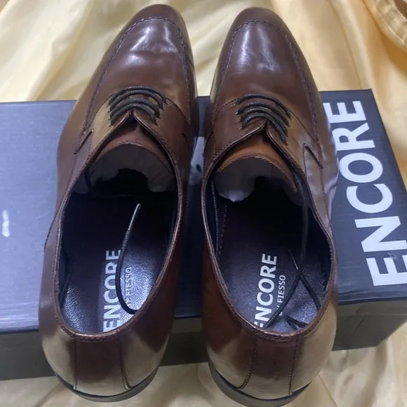 NWB Encore Fiesso BROWN Calf Leather Shoes FI6630