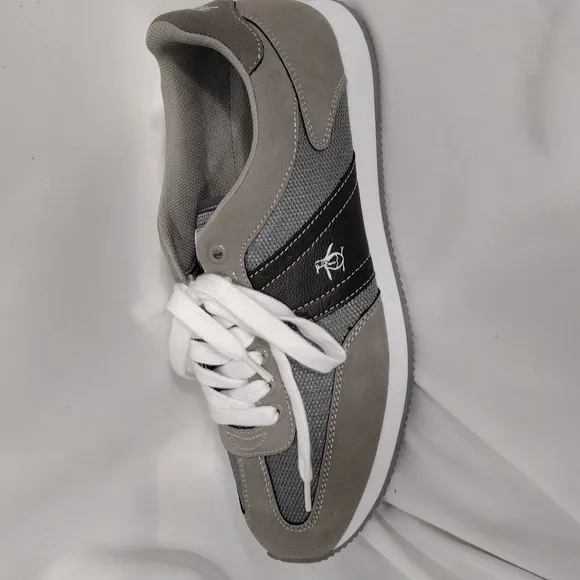 NWOB An Original Penguin Men's Grey Circuit Jogger Sneaker Size 11