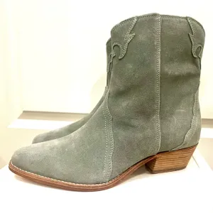 NWOB Free People Gorgeous Suede Western Boots - EU 40 (fits 9-9.5)