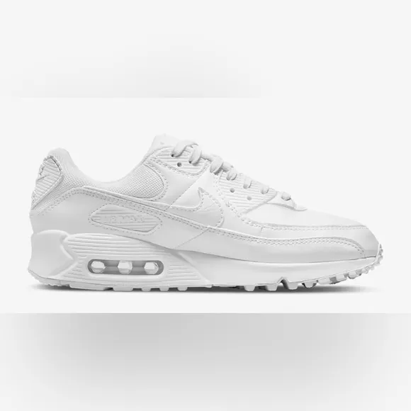 NWOB Nike Air Max 90 Women's Shoes