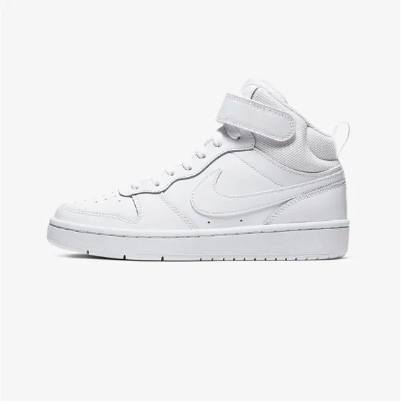 NWOB Nike Court Borough Mid 2 Shoes
