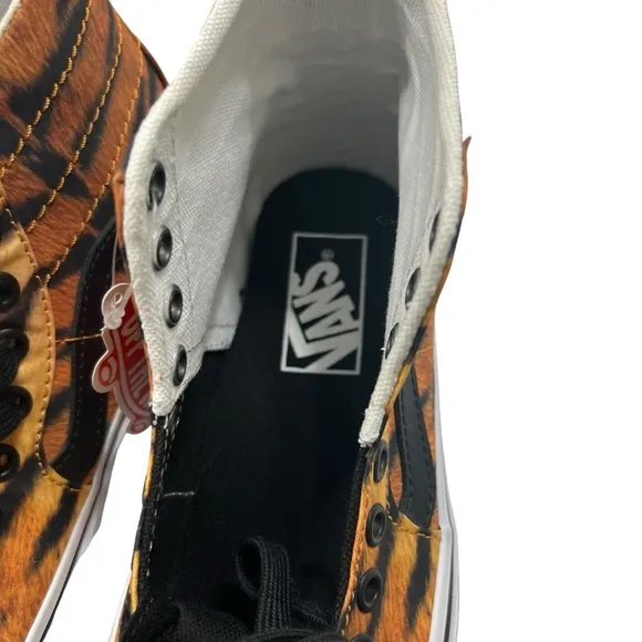 NWOB VANS SK8 Hi Tiger WMN/YOUTH 1” Rubber Sole Animal Print Women size 5.