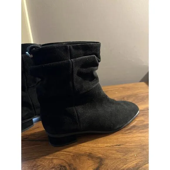 NWOB WOMEN'S AQUATALIA LEODIE Suede Weatherproof Booties/Boots BLACK US 7 M