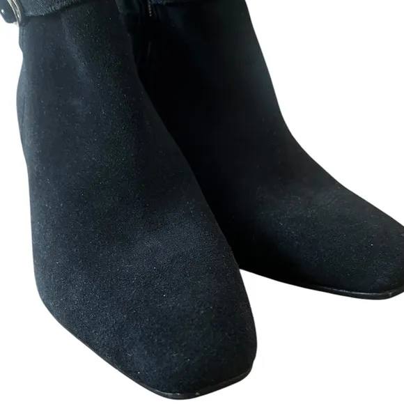 NWOT Blondo Waterproof Twyla Black Suede Boots – 9.5M