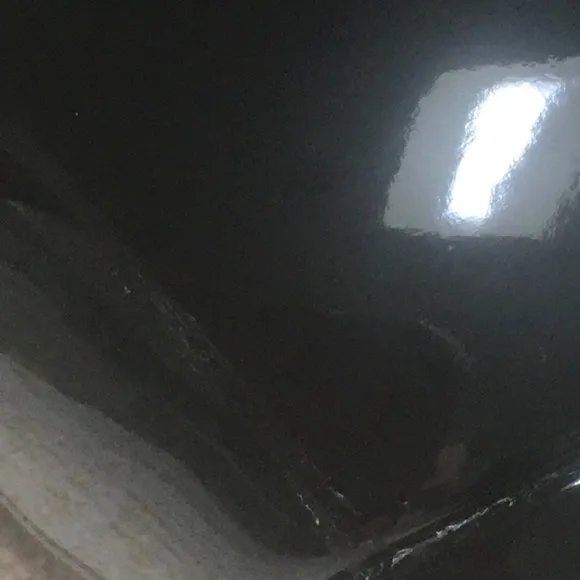 NWOT GUESS MOTO PATENT LEATHER BOOTS