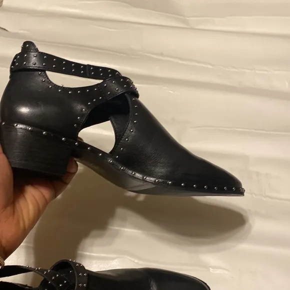NWOT MANFIELD black leather decor boots size EUR 38 US 7