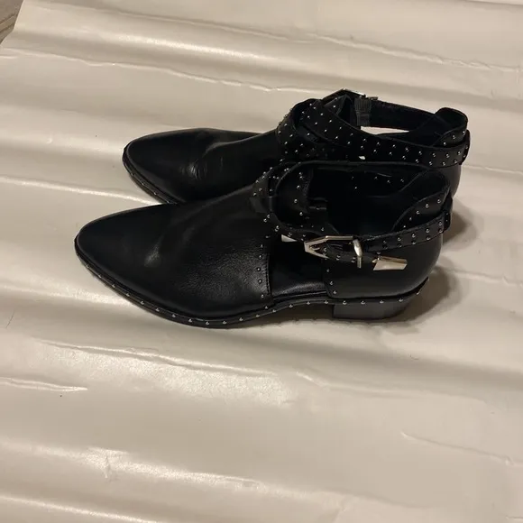 NWOT MANFIELD black leather decor boots size EUR 38 US 7