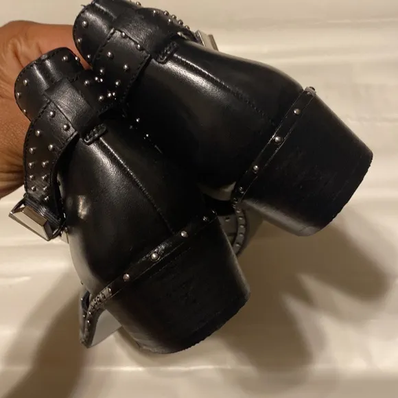 NWOT MANFIELD black leather decor boots size EUR 38 US 7