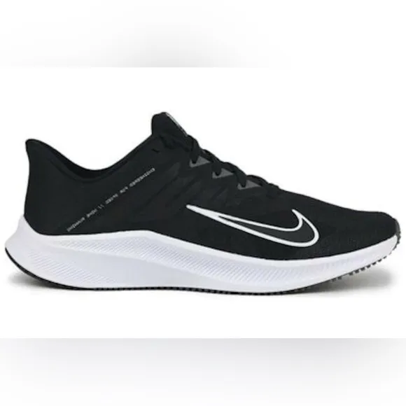 NWOT mens Nike Quest 3