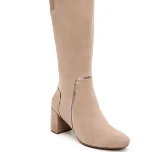 NWOT Taryn Rose Taupe Silky Suede Knee High Boots 7.5