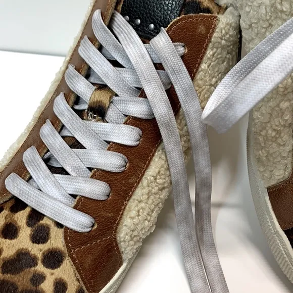 NWOT Vince Camuto Leather Shoes High-top Sneakers