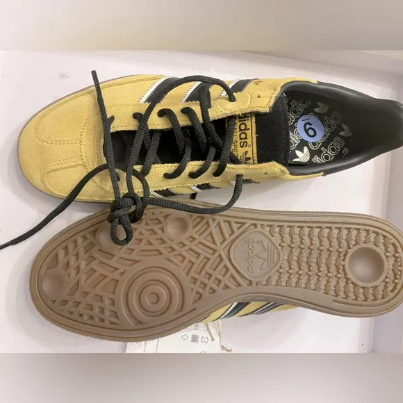NWT [8.5] Adidas Handball Spezial 'Oat Black' Sneakers IF9014