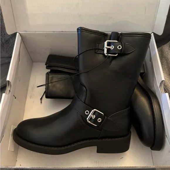 NWT Dolce Vita Black Leather Buckle Boots
