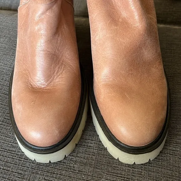 NWT! FREE PEOPLE Jesse Leather Boots!