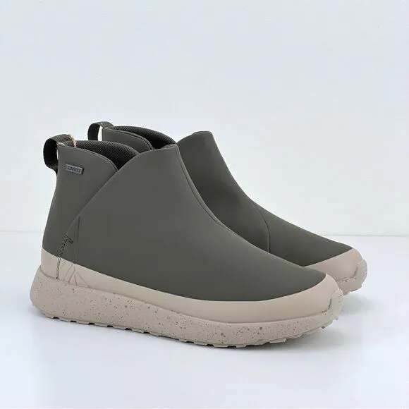 NWT Kastel Røros mud waterproof green rainboots Size 6