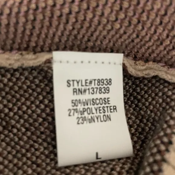 NWT Luna Ivy Cowboy Boots Knitted Sweater in Tan. Size Large