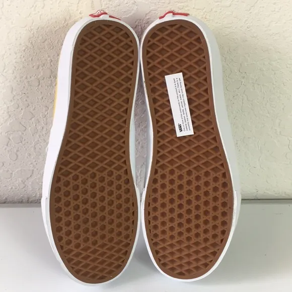 NWT Men Vans Authentic Classic Shoes Size