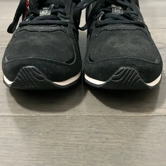 NWT New Balance Flip Duo Sneakers Size 6