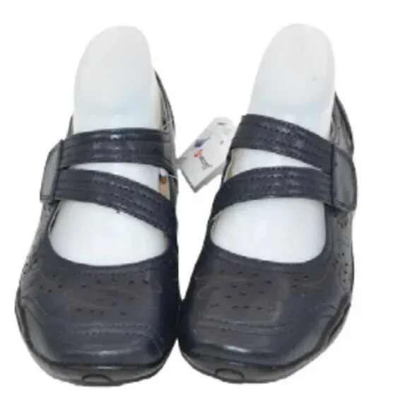 NWT Ros Hommerson Navy Blue Leather Velcro Comfort Floral Loafers Mocassins 7.5