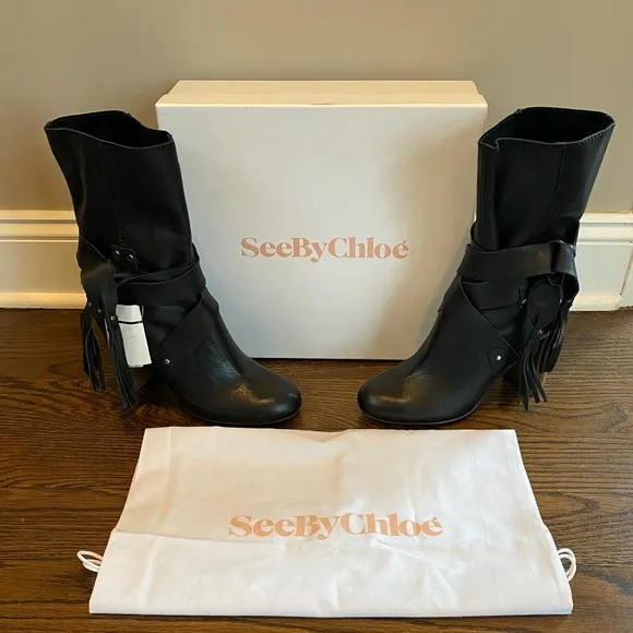 NWT See by Chloe crosta black leather boots