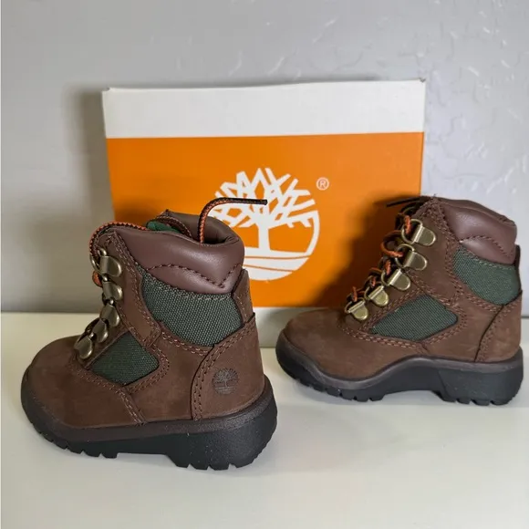 NWT Timberland Boys' 6&quot; Field Nubuck Leather and Mesh Boots (Infant)