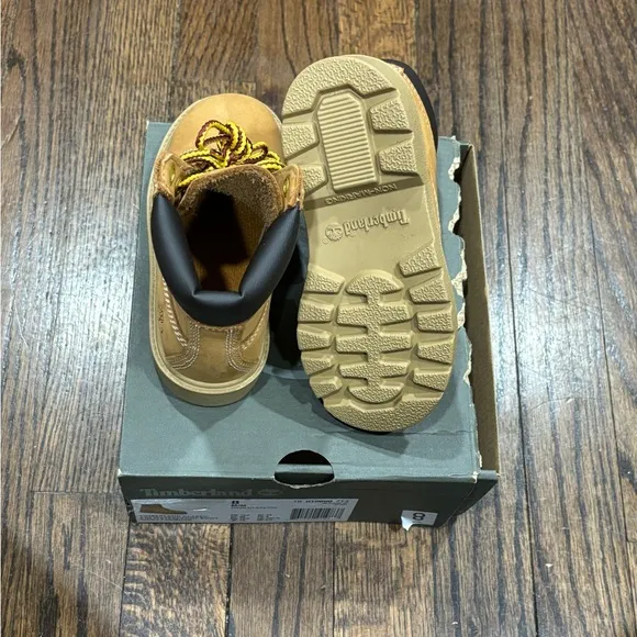 NWT Toddler unisex timberland classic 6 in waterproof boots size 8