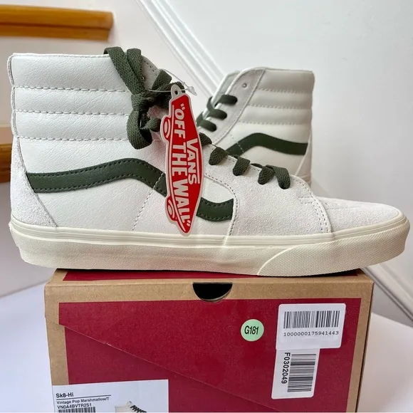 NWT Vans Sk8 Hi Leather Sneakers in Vintage Pop - Marshmallow Turtledove