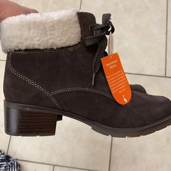 ✨NWT✨ Sporto Waterproof Lined Ankle Boots Size 7.5