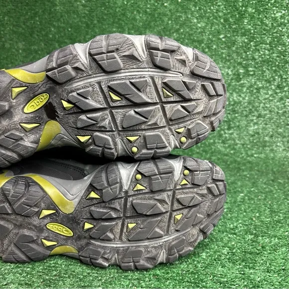 Oboz Men's Sawtooth II Mid Waterproof Hiking Boots Size 11.5