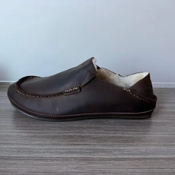 OluKai Moloa Men’s Nubuck Slipper Loafers Shoes $140 in Dark Wood