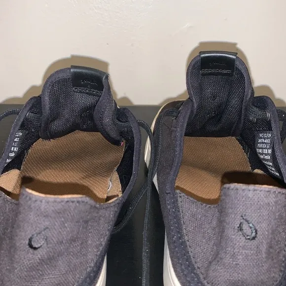 OluKai Women's Pehuea Li Casual Shoes.  Canvas Shoe.  Size 8.5.  Black