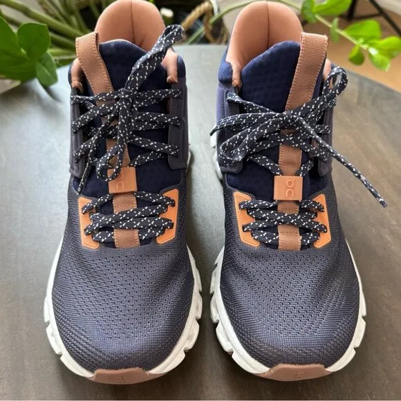 On Cloud Hi Edge Running Shoe - Navy Blue &amp; Dusty Rose - Ladies Size 7 - EUC