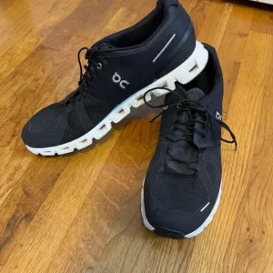 On Cloud OnCloud Men’s 14 Black White Running Shoes Trainers Sneakers Casual
