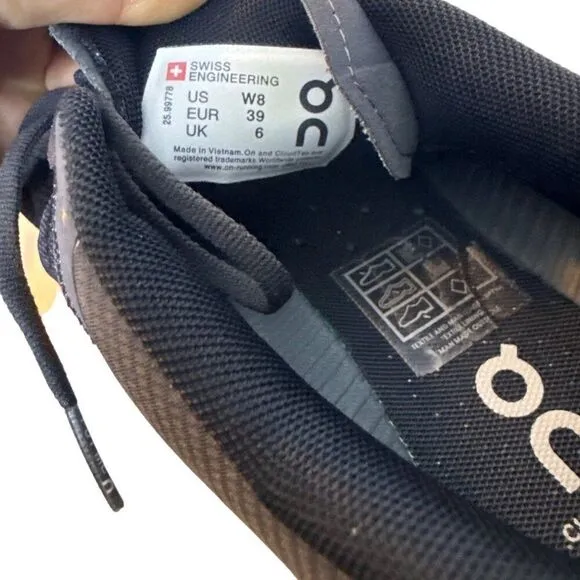 On Cloud Womens Running Shoes W8 EUR39 UK6 Gray &amp; Black
